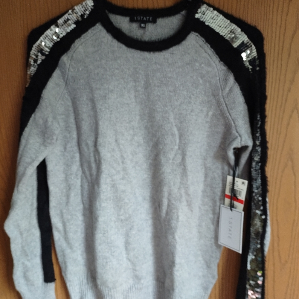 1.state sweater